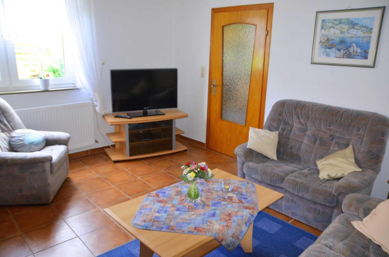 Ferienwohnung Petri Heil, 85059 Ostrhauderfehn Экстерьер фото